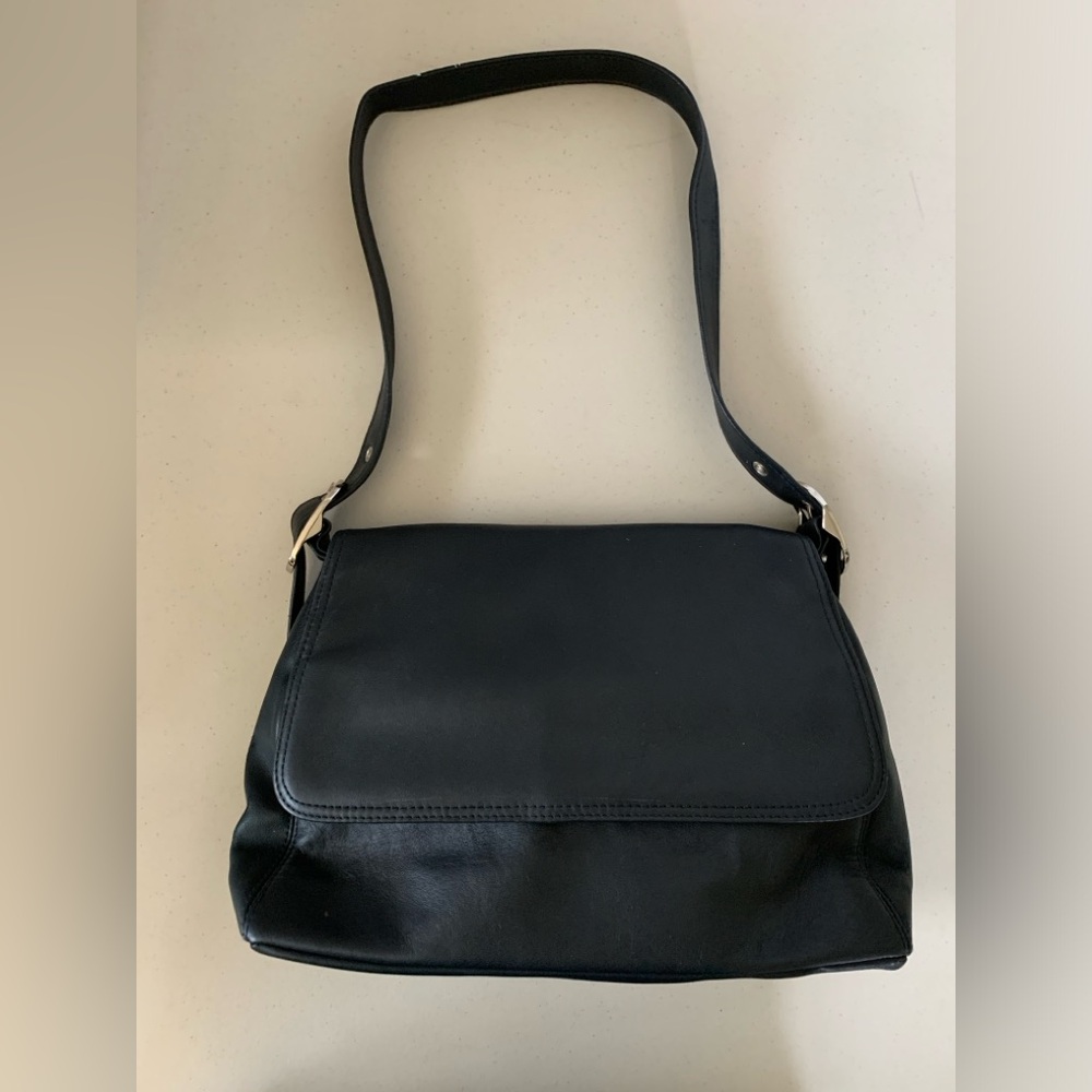 Covington Shoulder Purse Black Leather